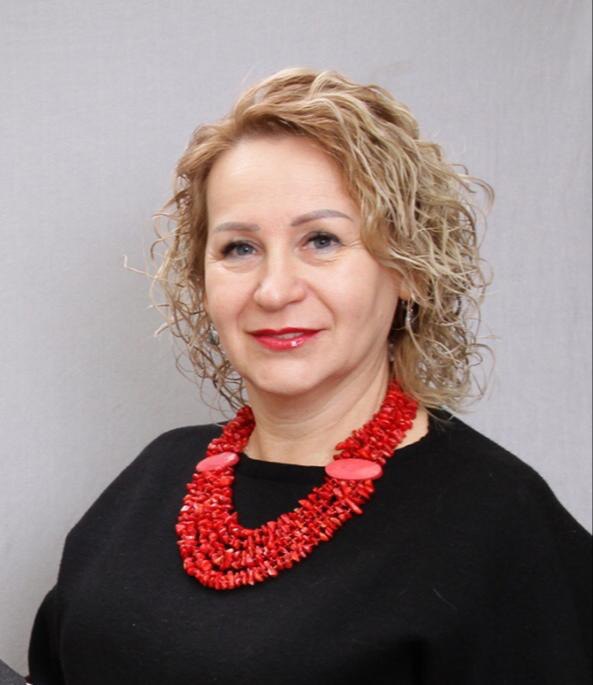 Лунева Ирина Дмитриевна.